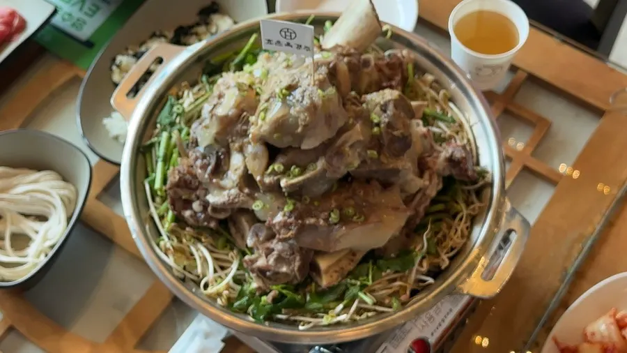 Minari beef hoetjguk and Ppyeoberest revisit family meal at Hyoeunok Gyeongju Branch