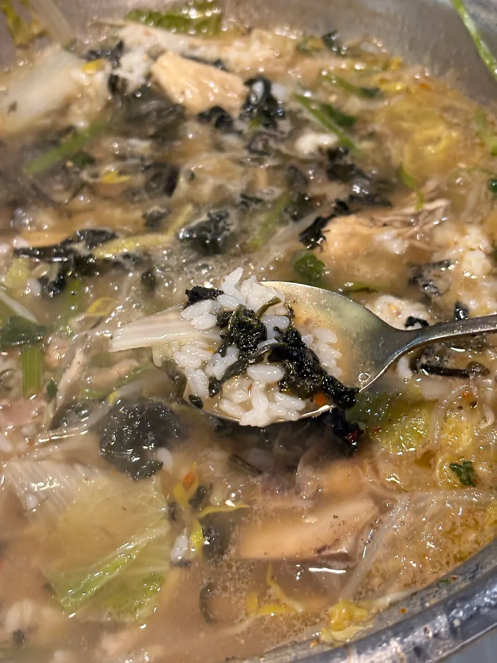A bowl of the finishing gondre porridge at Hyoeunok