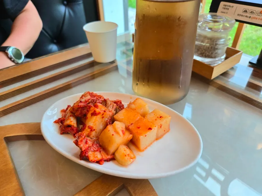 뼈베르스트 산더미 소뼈전골 메뉴 안내