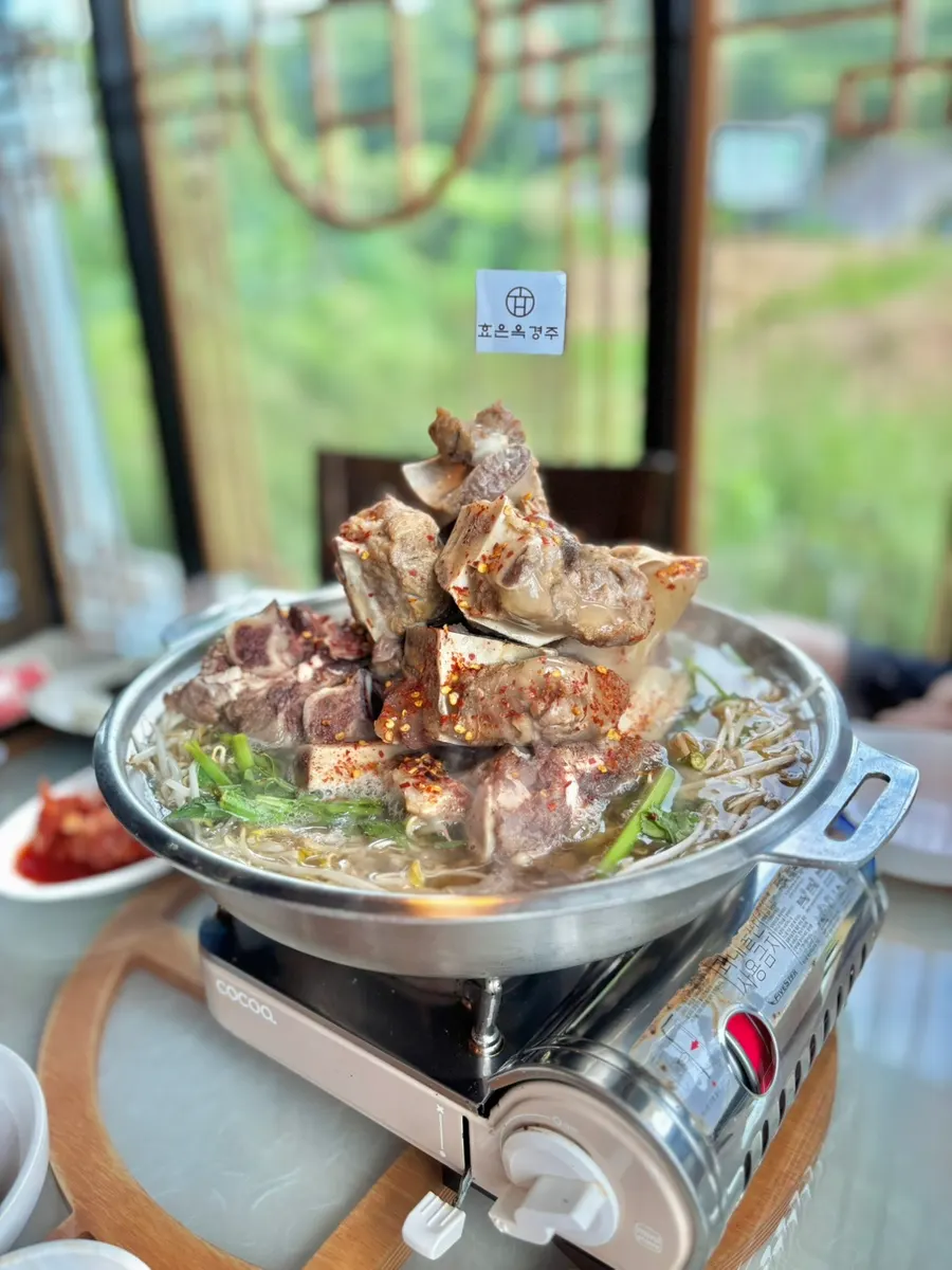 Rich beef rib broth boiling away
