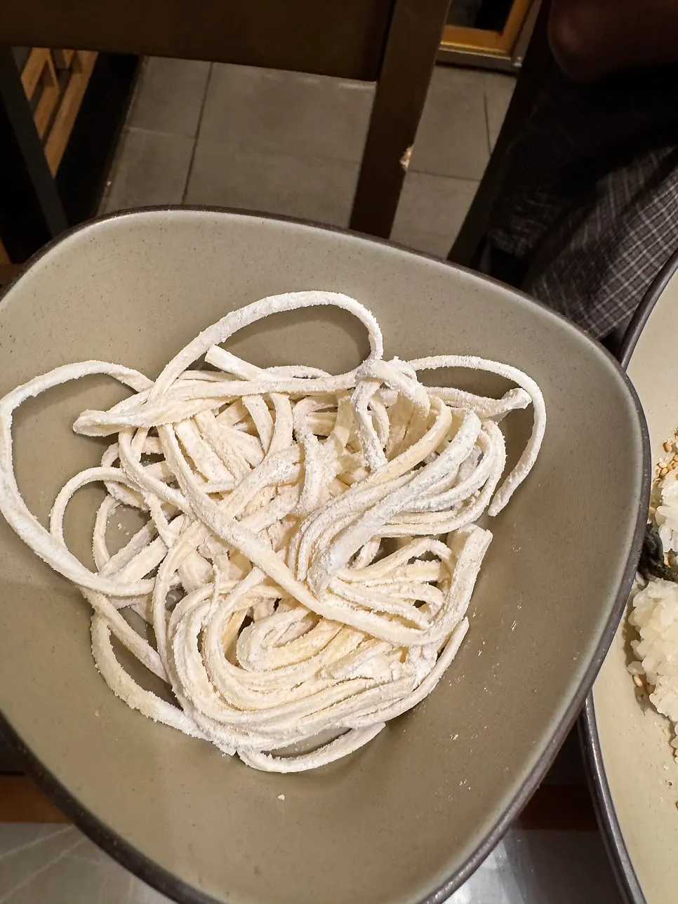 Cooking minari shabu-shabu in the broth