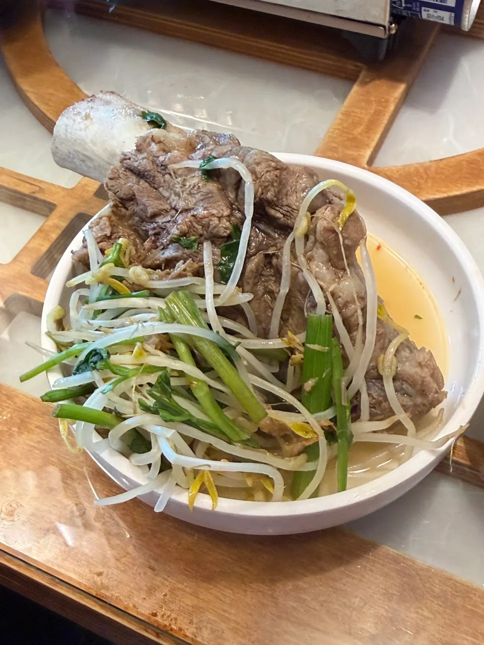 살이 잘 발린 소뼈전골 마지막 접시