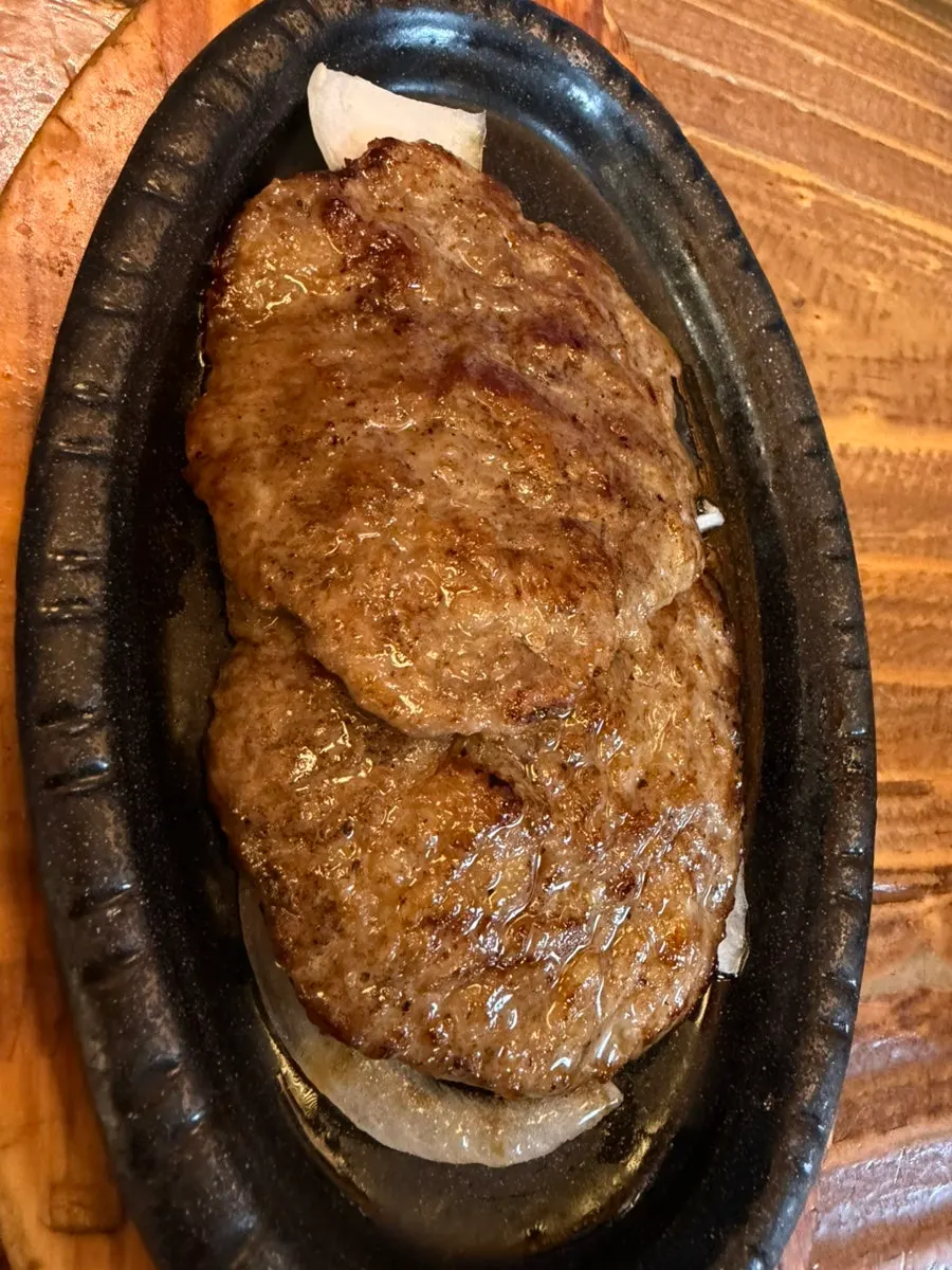 간이 맞았던 묵 에피타이저