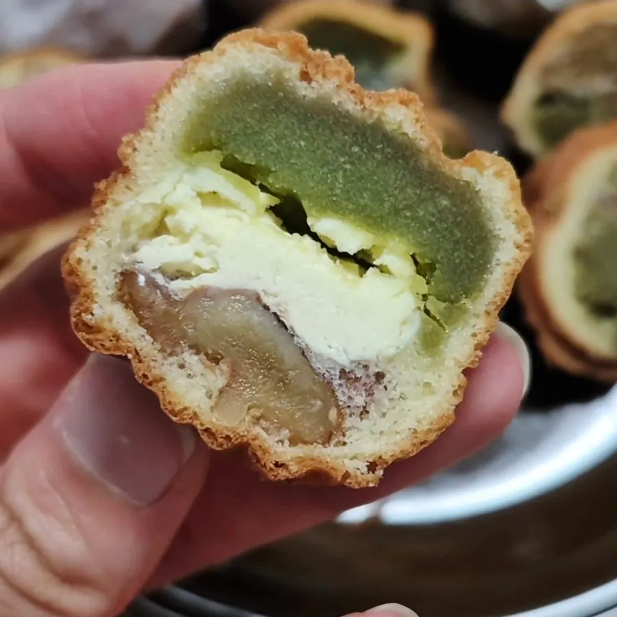 Matcha walnut pastry flavor
