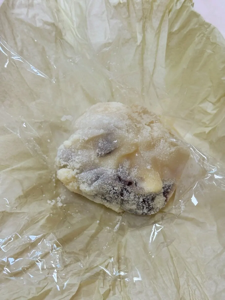 Introduction to moist mango mochi