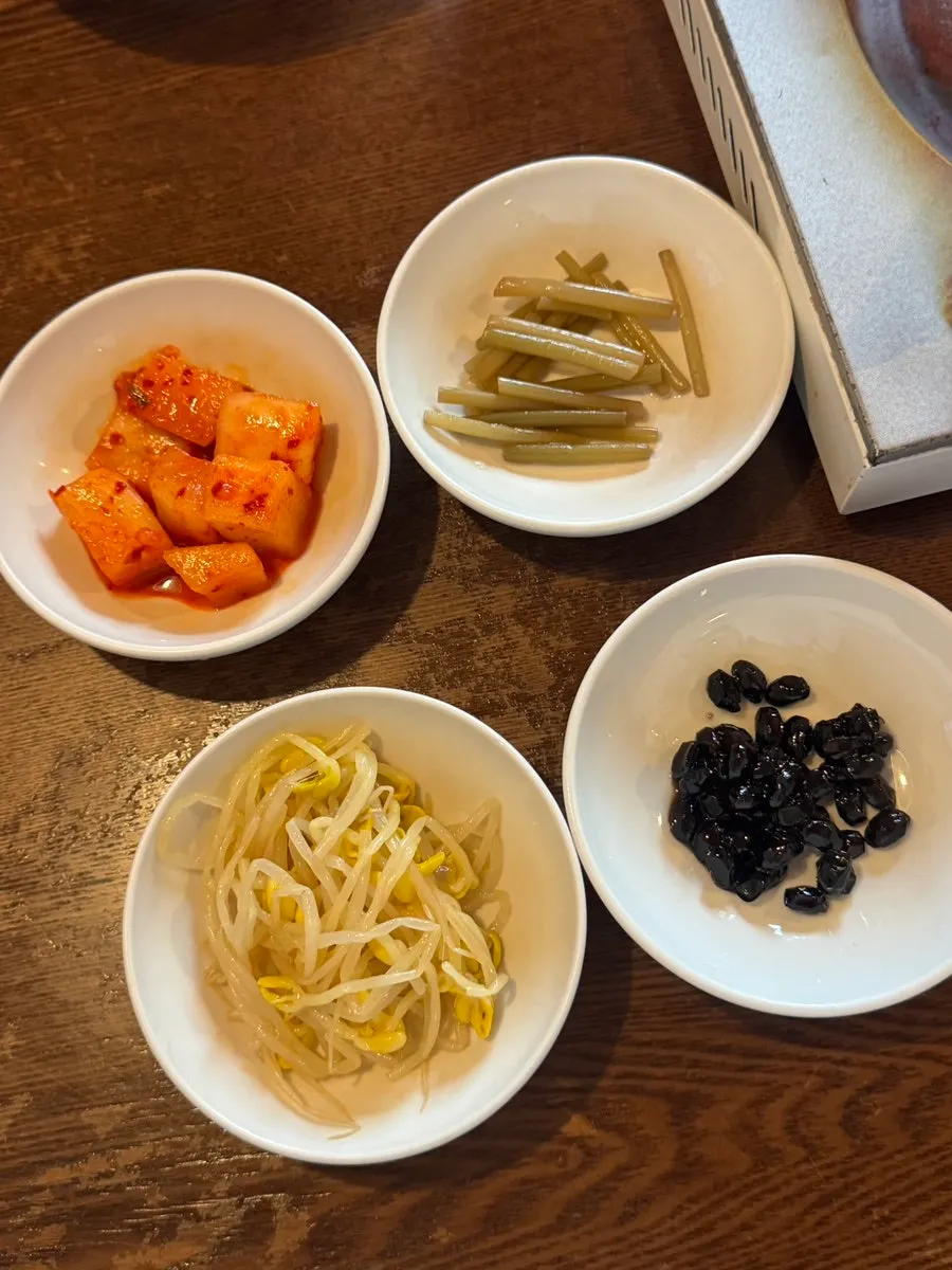 Foto ganjang gyeranbap