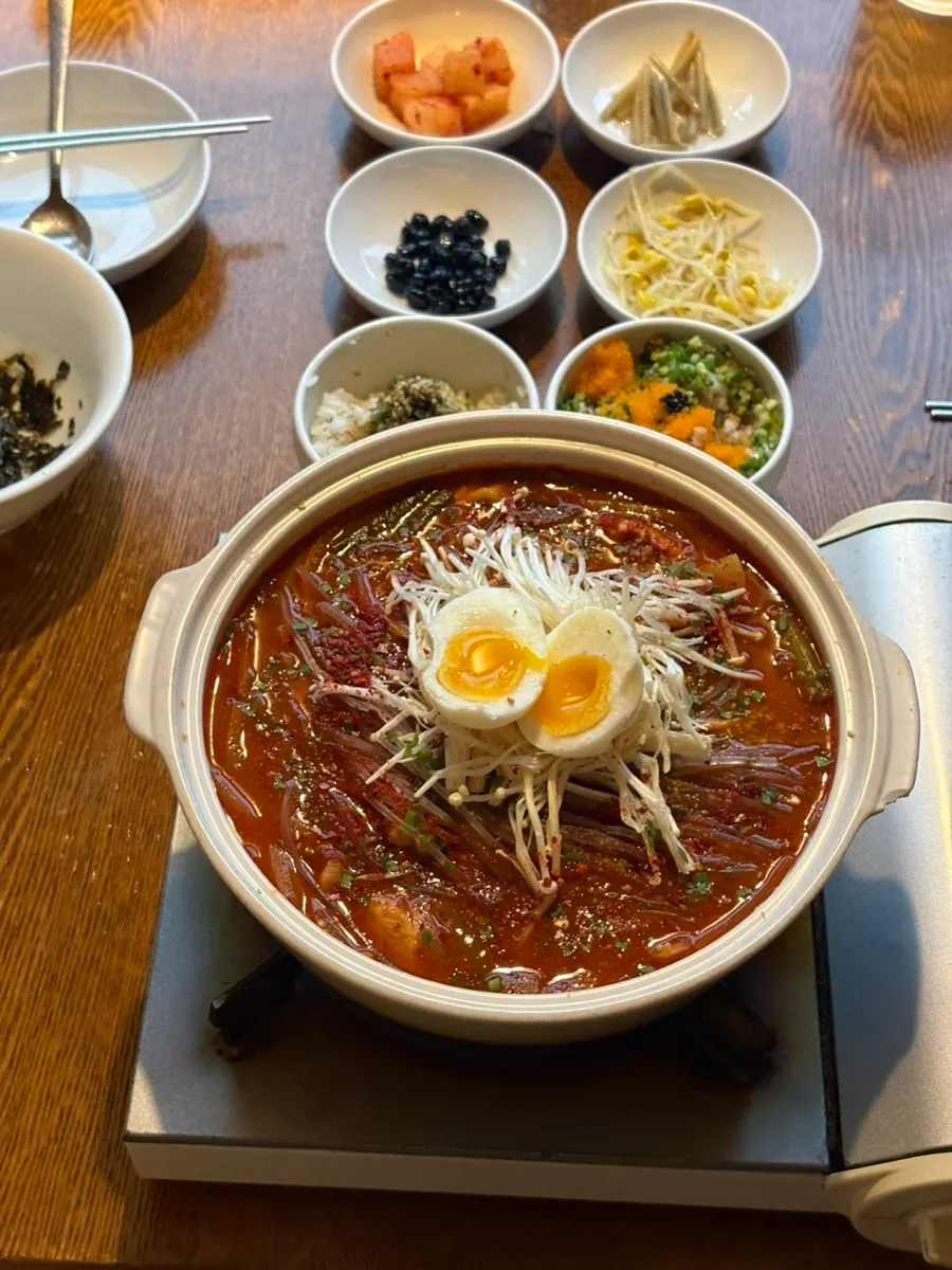 Dakbokkeumtang and its rich sauce
