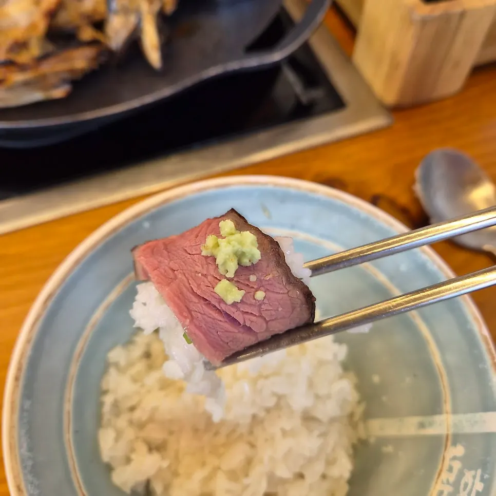 Short rib and hot pot rice together