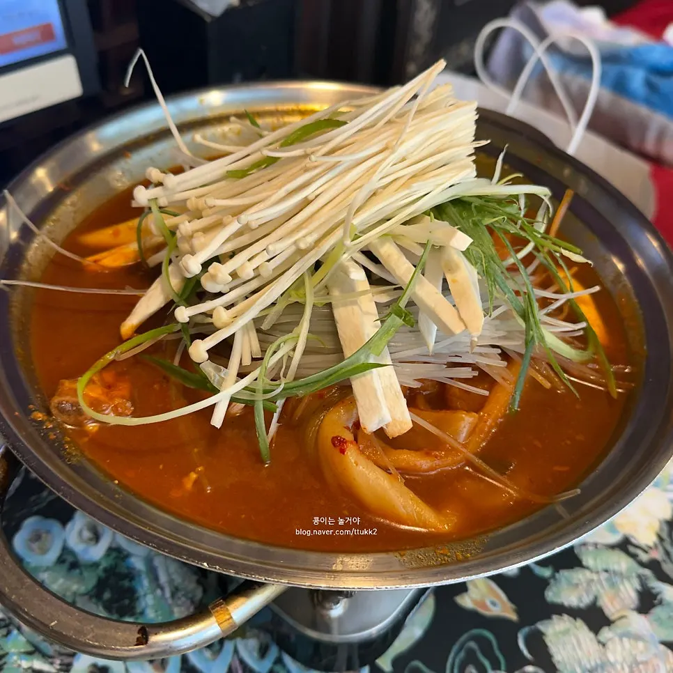 Two orders of rib stew and Cham soju