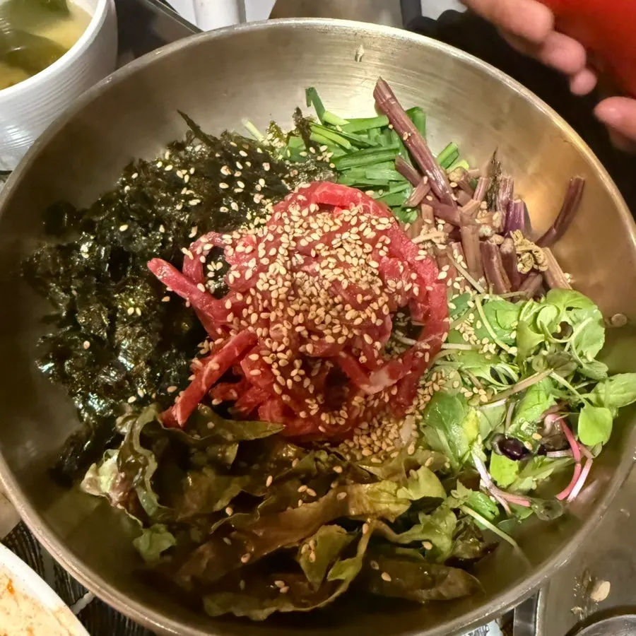Separately ordered Gyeongju hanwoo yukhoe bibimbap