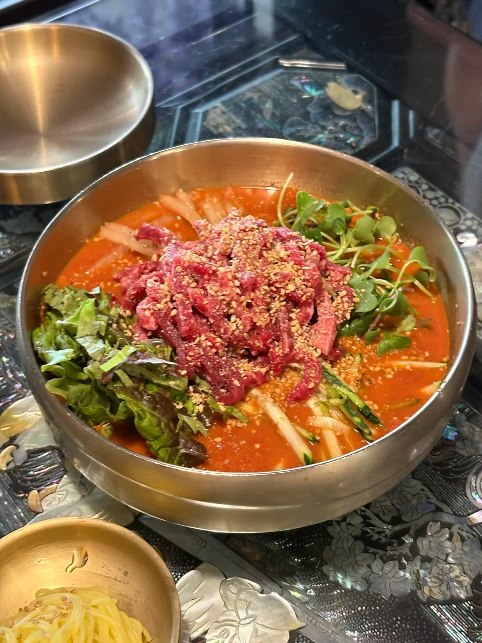 보글보글 끓는 등갈비찜 국물