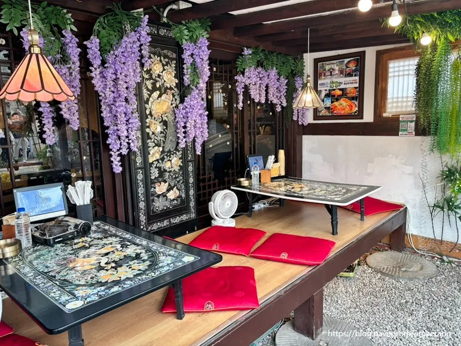 Pet-friendly outdoor space at Hwangnam Dukkebi Restaurant