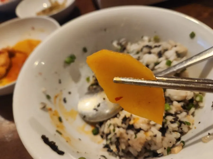 Glass noodles in the dakbokkeumtang
