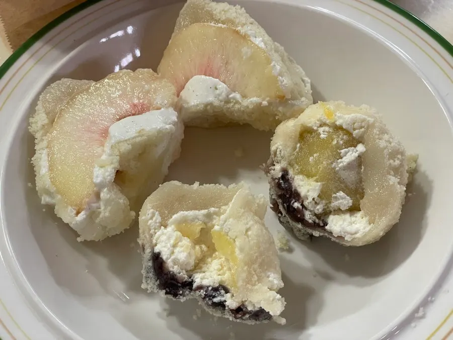 Leftover fruit mochi packaging