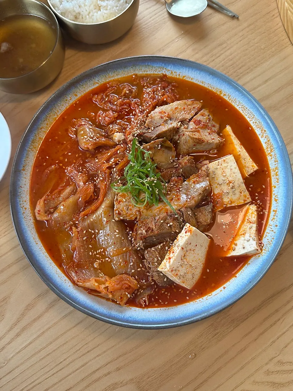 고유 돼지고기김치찜 2인분