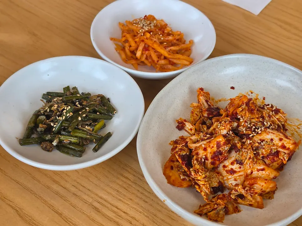 Neatly arranged side dishes at Goyu