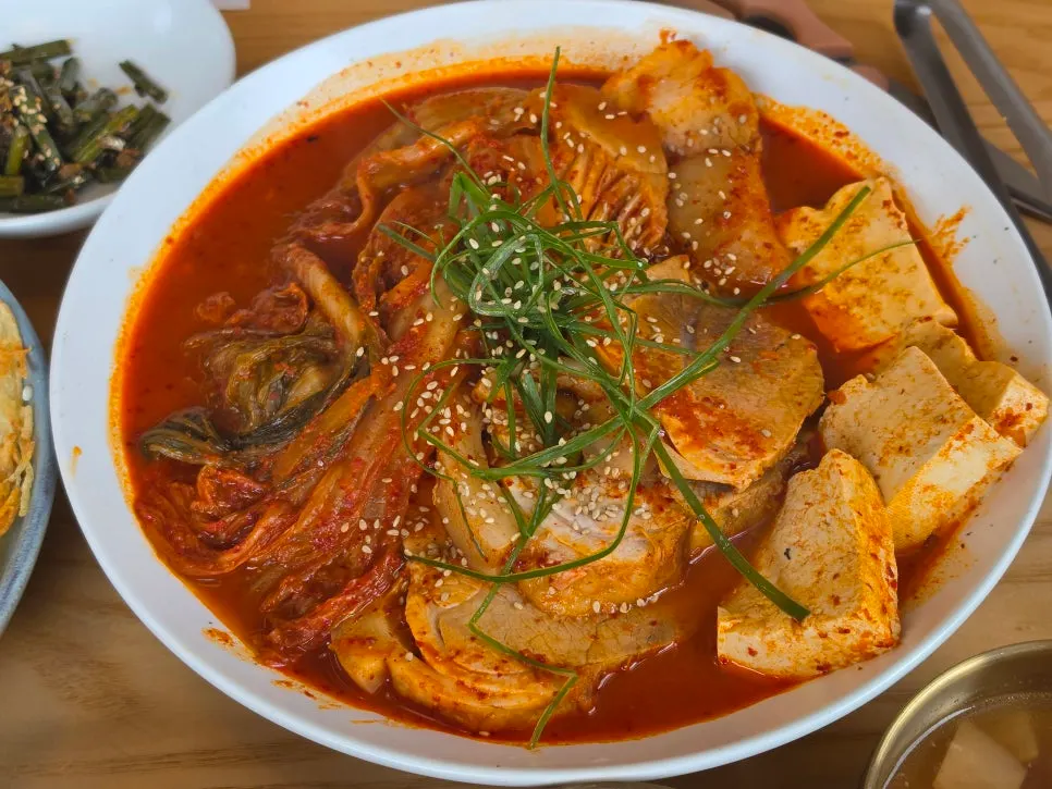 Full spread of dishes ordered by three people at Goyu