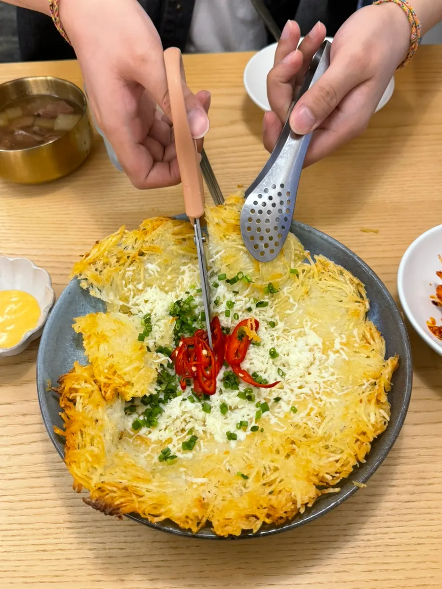 Cheese potato pancake served with spicy mayo sauce