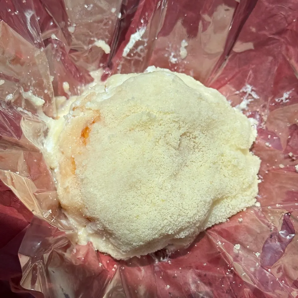 Tareudang fruit mochi huddled together in their packaging