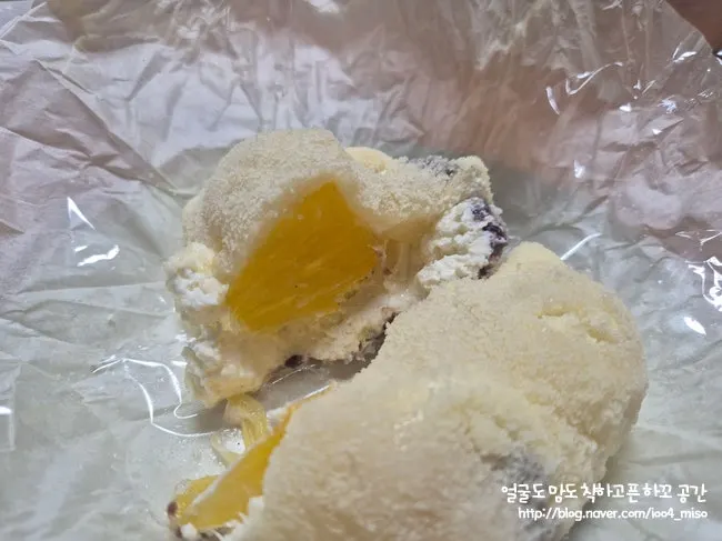 Cross-section of chewy rice cake and whole pineapple