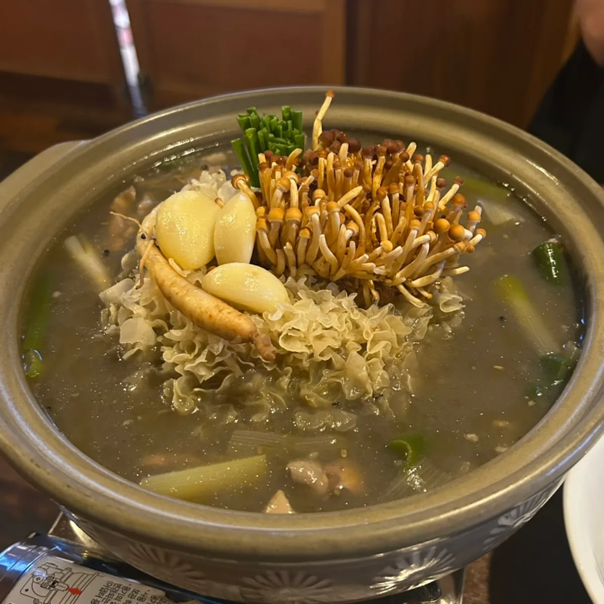 Eunyi mushroom nurungji chicken stew at Dongyang Baekban Gyeongju Hwangridan-gil Main Branch