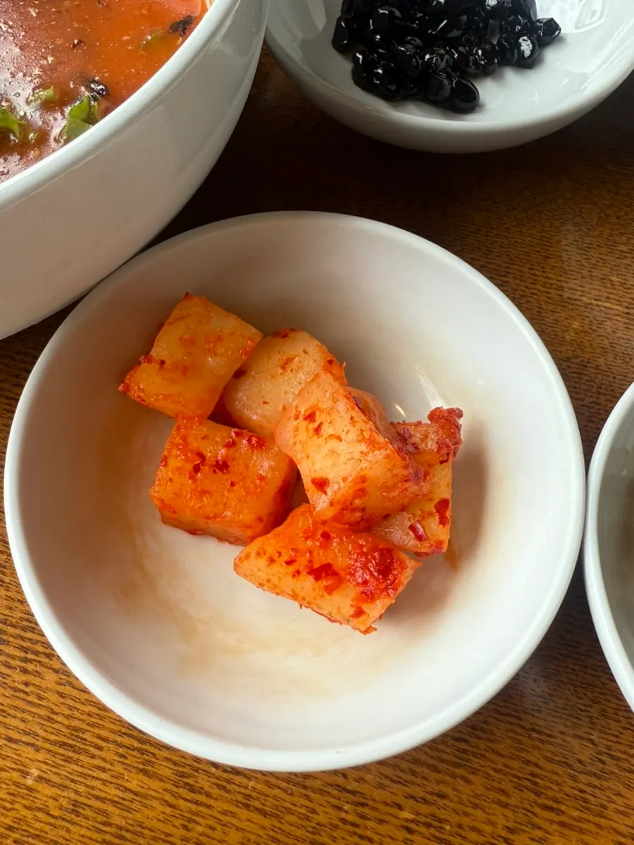 Dongyang Baekban's basic side dishes