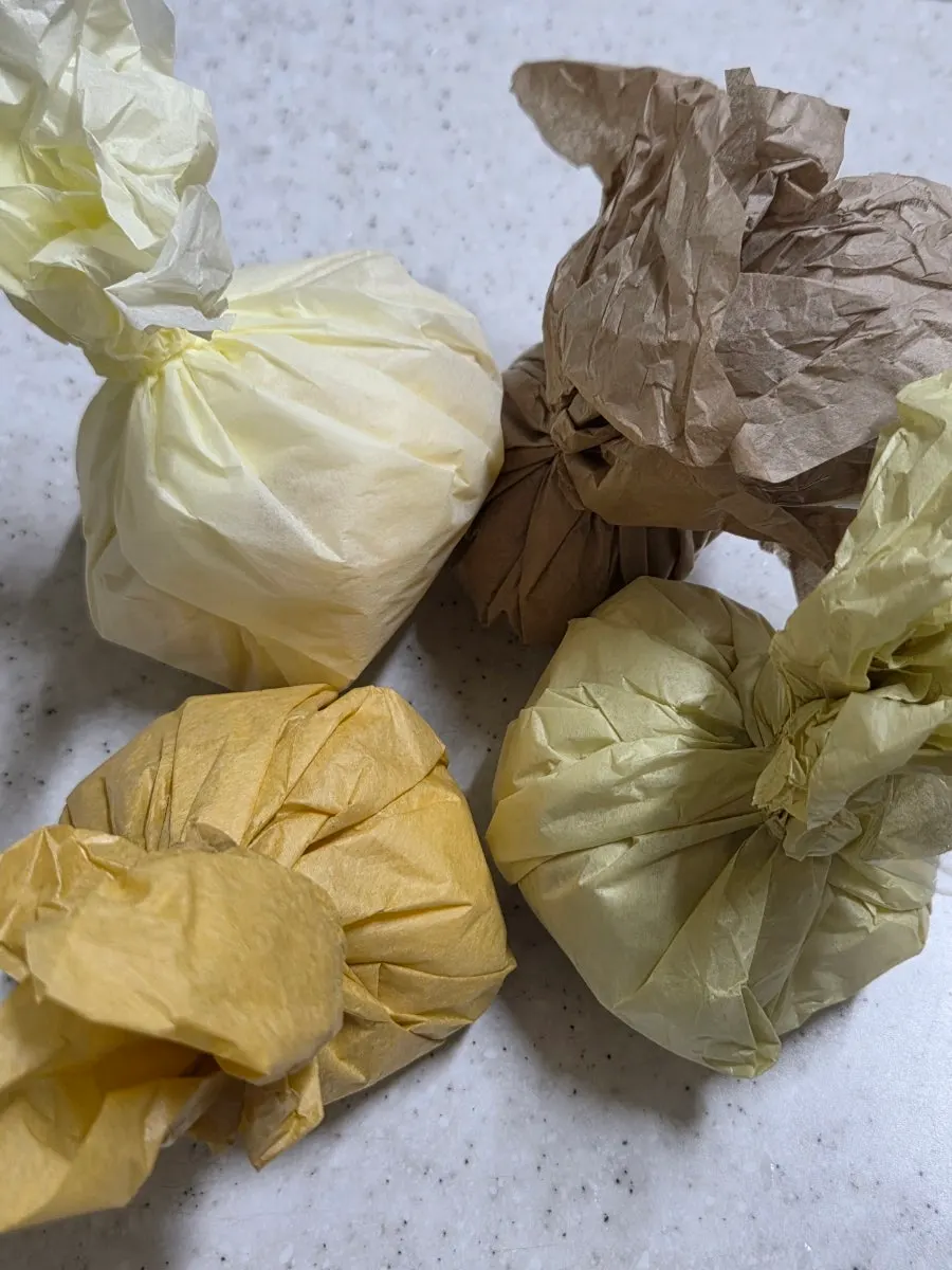 Four Tareudang fruit mochi wrapped in hanji paper