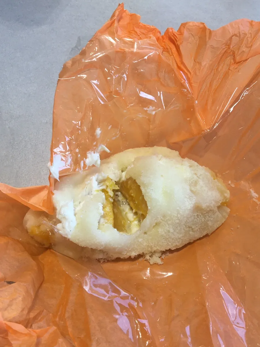 Mochi filled with yogurt cream and mango