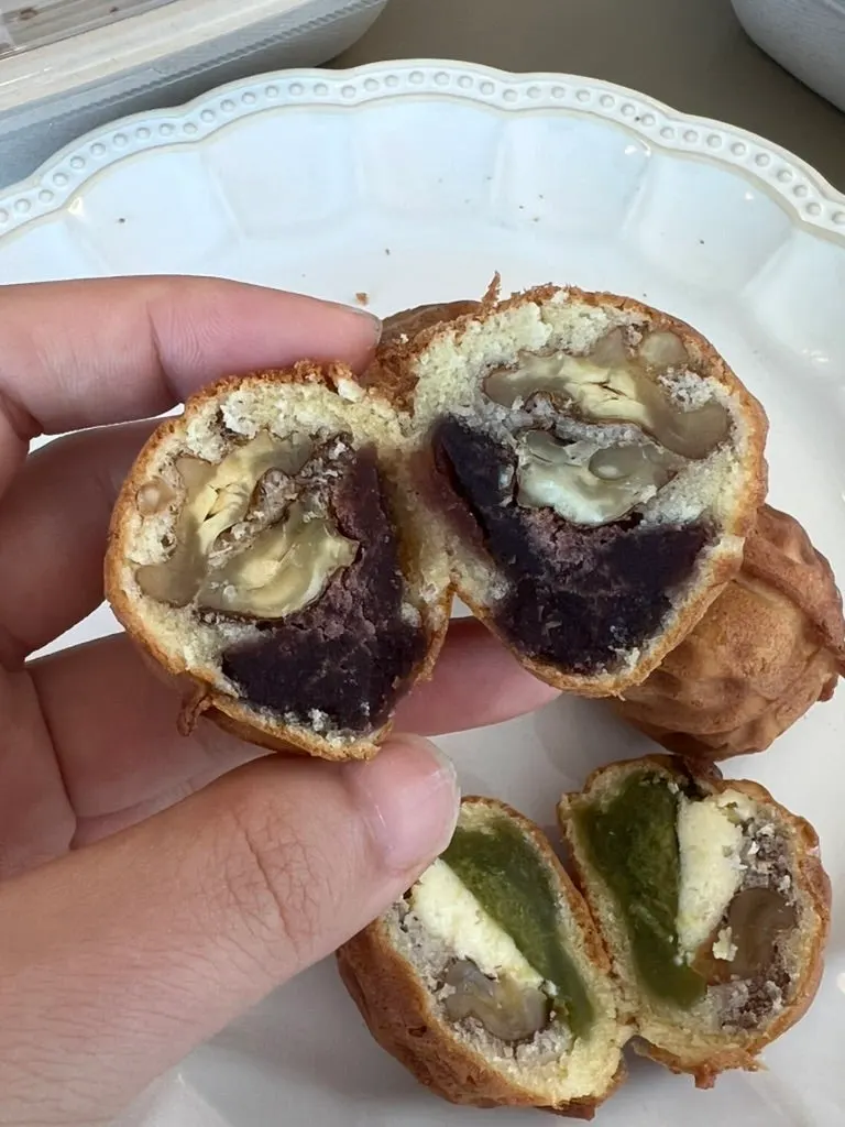 Cross-section of a low-sugar red bean walnut pastry