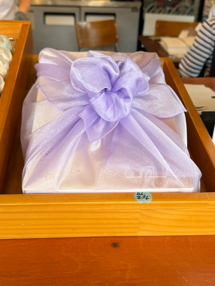 Front of the takeout-only Buja Hodu shop