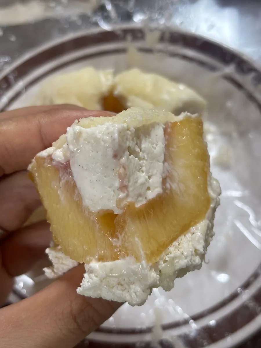 Photo showing the size of the mochi