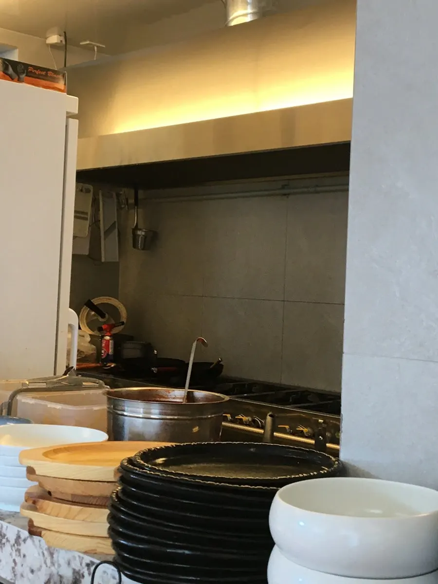 Goyu's dachi counter seats with a large table