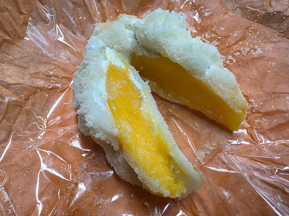 Cross-section of the mango mochi showing whole mango