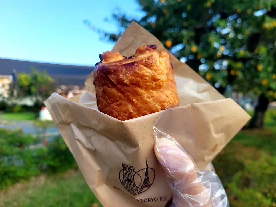 Chocolate Tokyo Pie with chocolate filling
