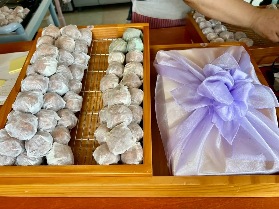 24-piece mix walnut pastries arranged neatly
