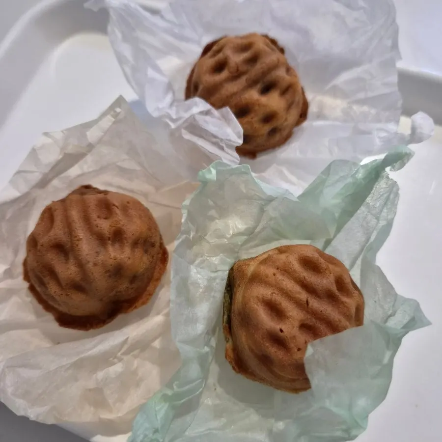 Kuih walnut Buja Hodu bersaiz besar