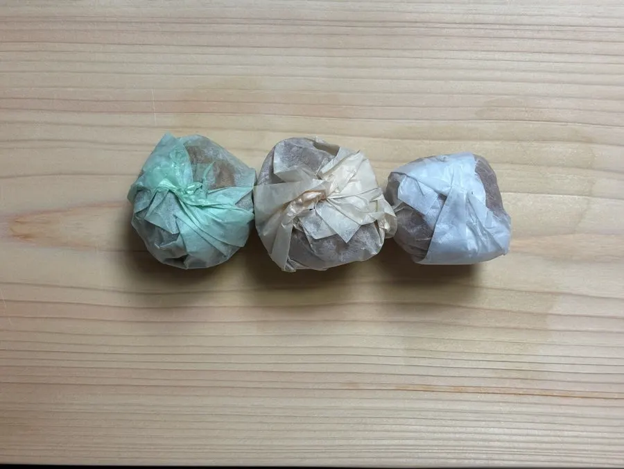 Cross-section showing different colored fillings