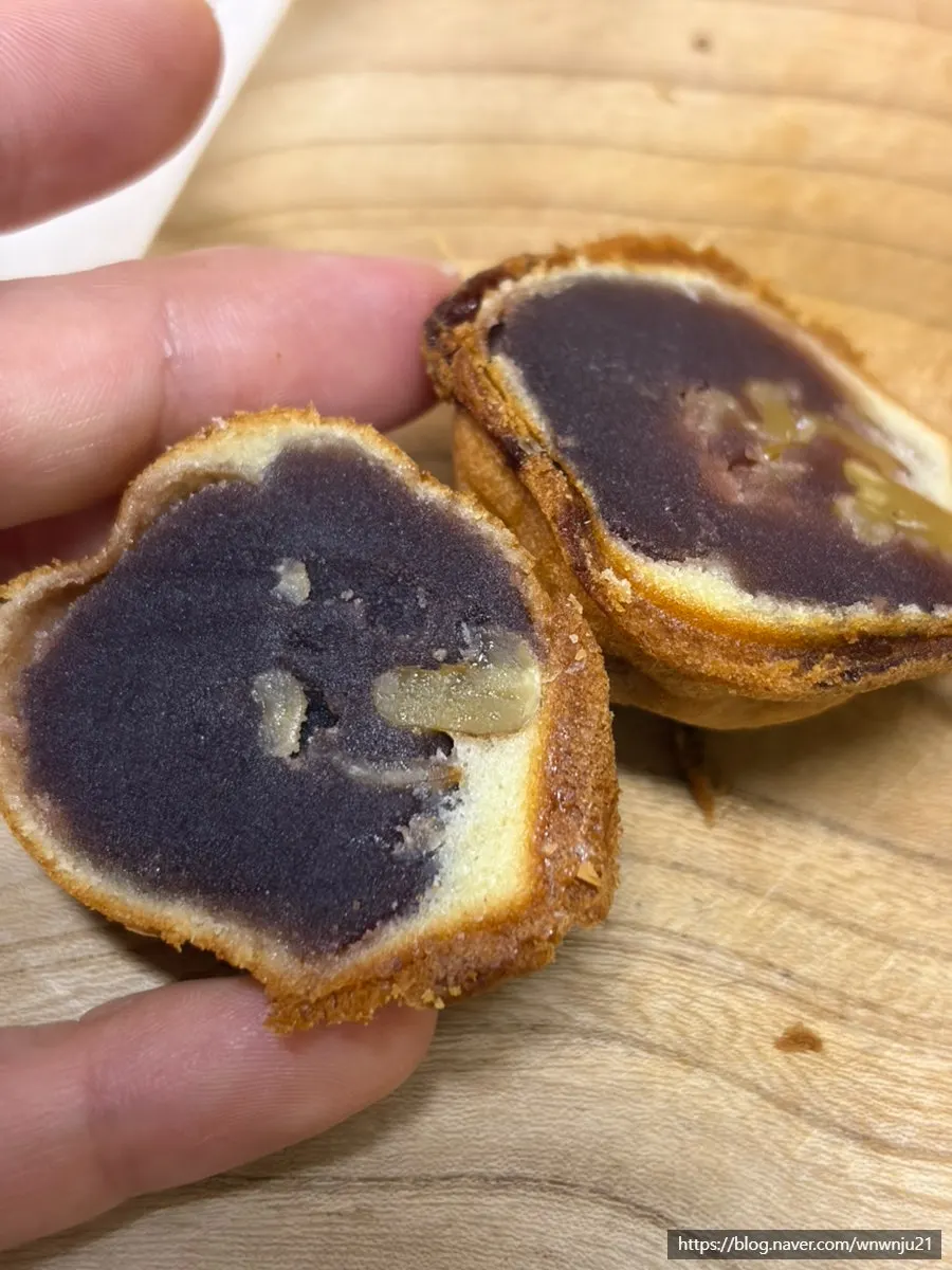 꼼꼼하게 포장된 선물용 호두과자