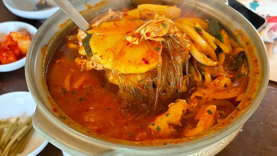 Dakbokkeumtang with glass noodles
