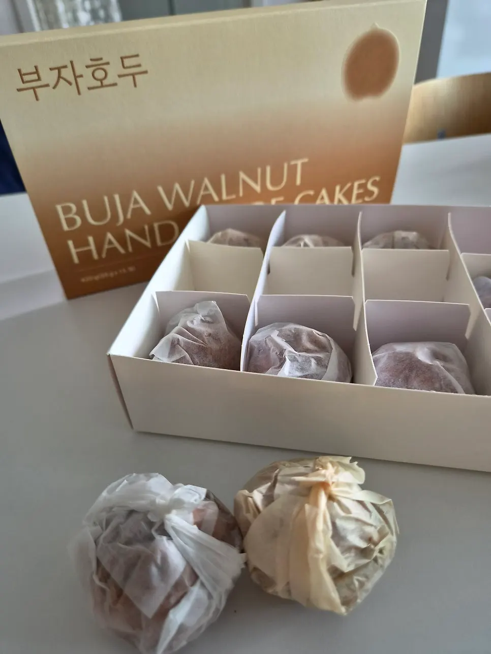 Buja Hodu takeout box opened at home