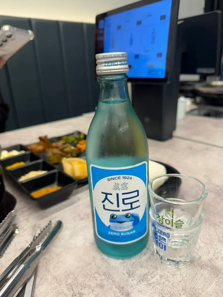 뒷고기 땡기재 홀 분위기