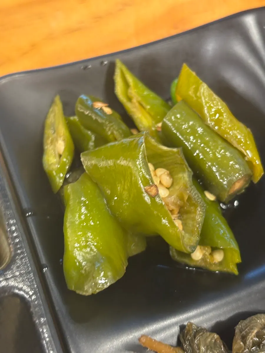 장아찌 반찬 여러 종류 클로즈업