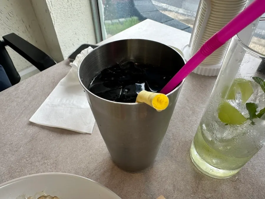 Zero Coke served with ice