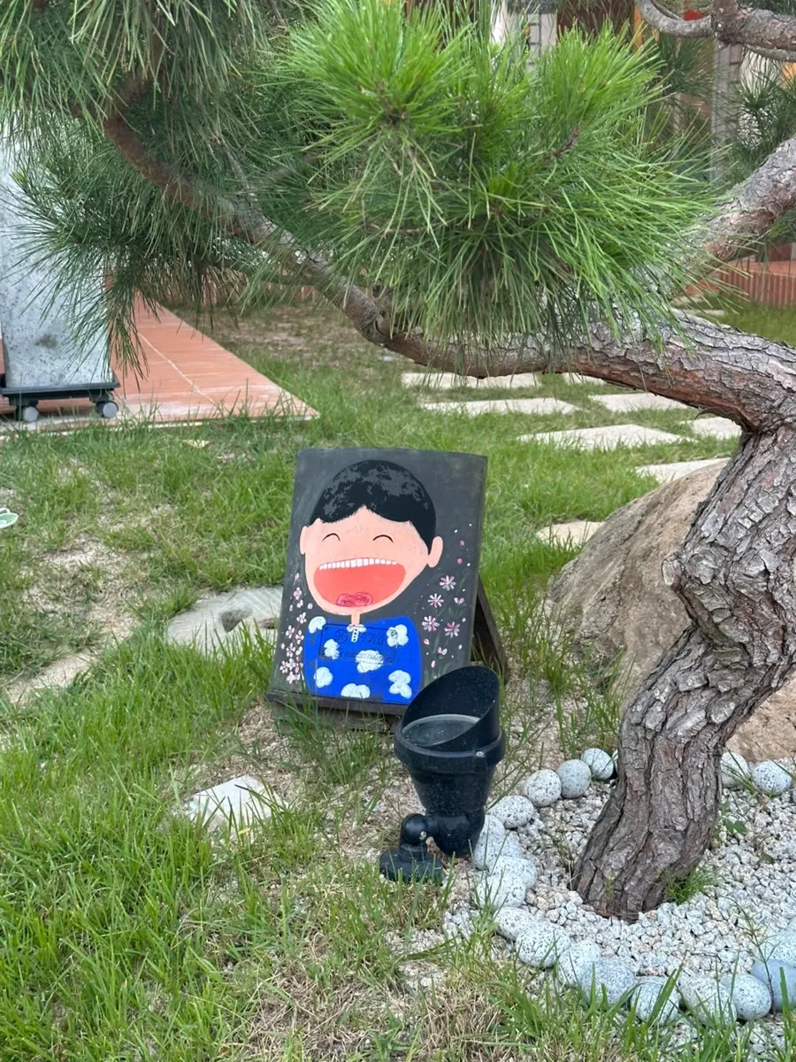 황리단길 양식당 미담키친 공간