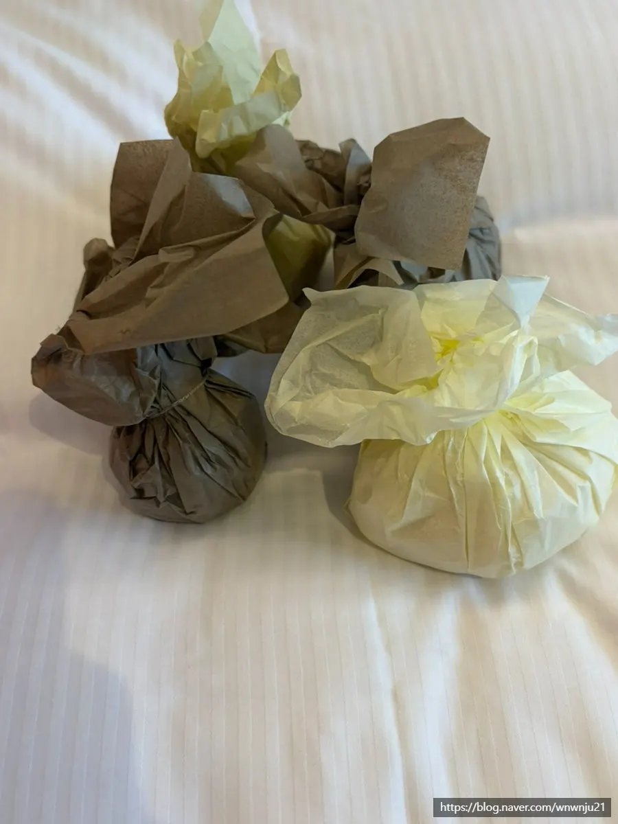 Mochi packaging for refrigerated storage