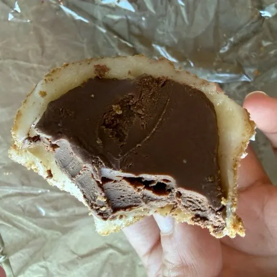 Cross-section of the choco mochi packed with chocolate cream