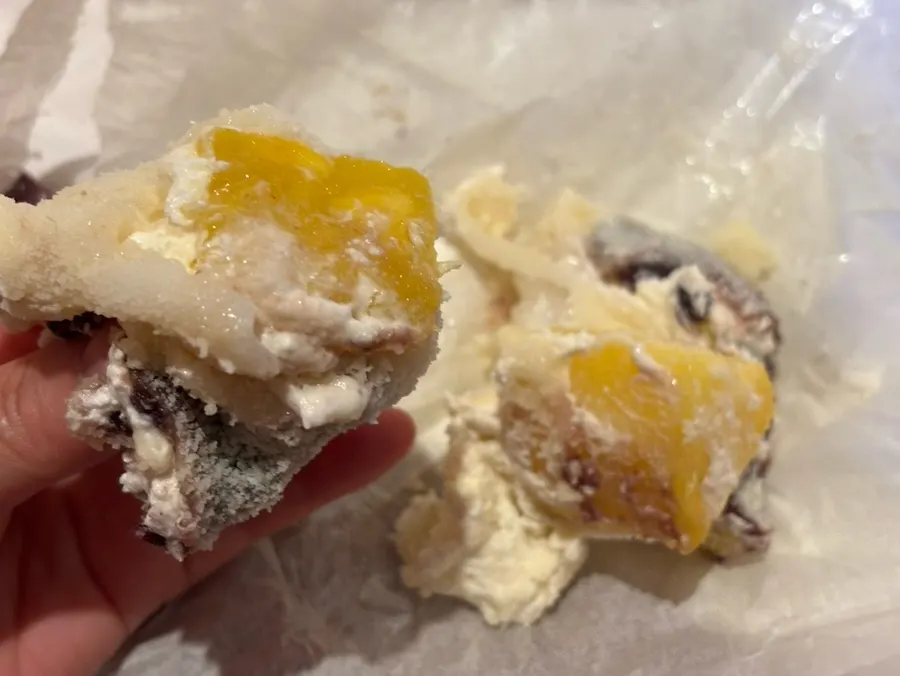 Fruit glutinous rice mochi eaten at the accommodation