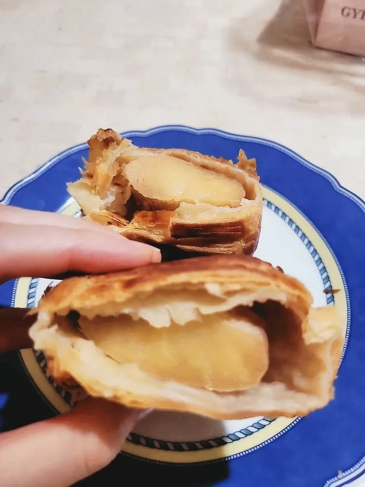 Pastry crisped up after air-fryer reheating
