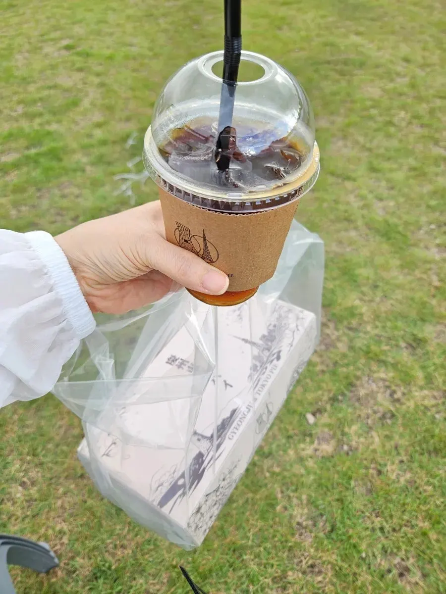 네이버 리뷰 이벤트로 받은 커피와 파이