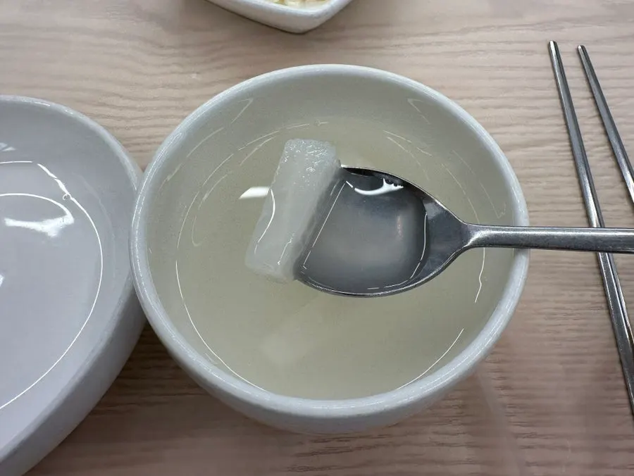 콩물을 입힌 반찬과 밑반찬